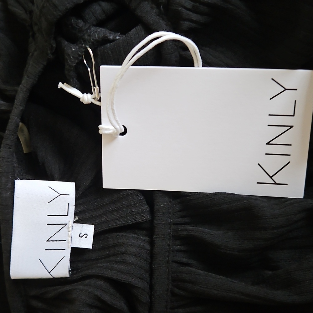 Kinly Ruched Top Size Small - Picture 9 of 12